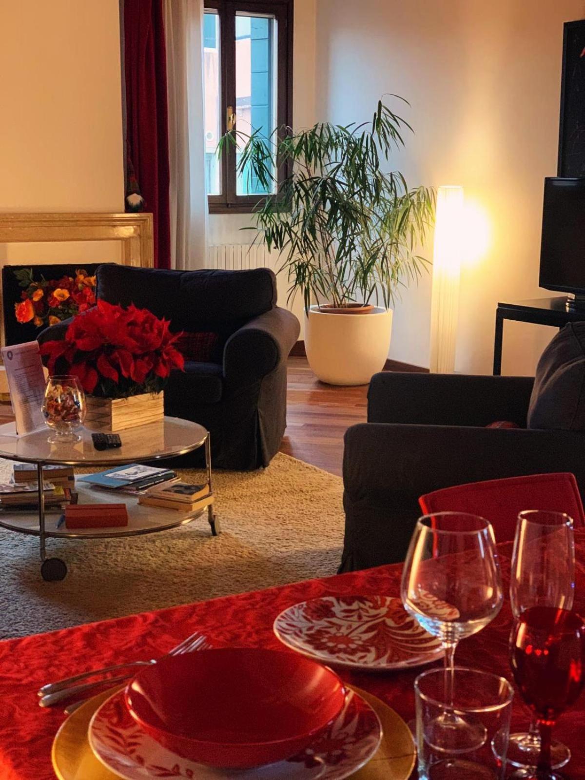 Elegant Terrace Apartment Near Piazza San Marco Last Floor No Lift Venice Luaran gambar