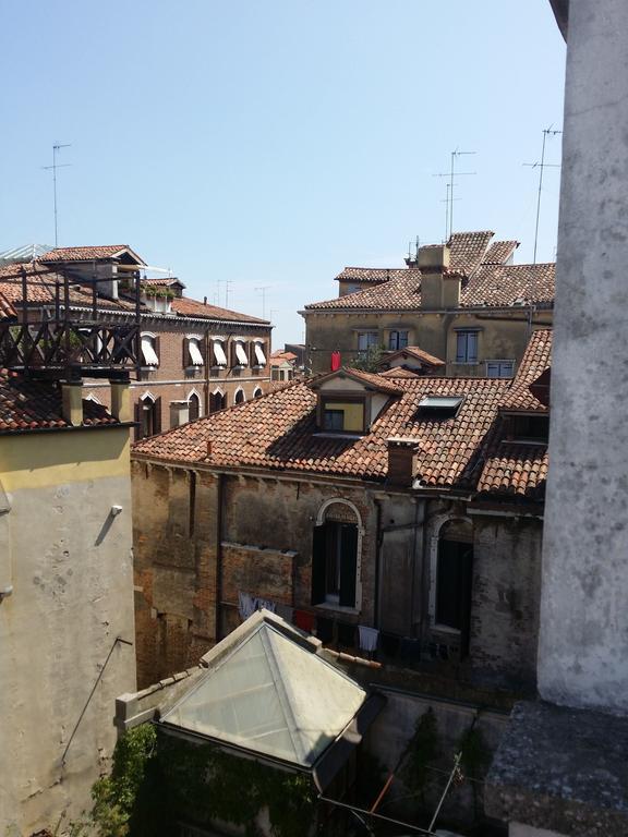 Elegant Terrace Apartment Near Piazza San Marco Last Floor No Lift Venice Luaran gambar