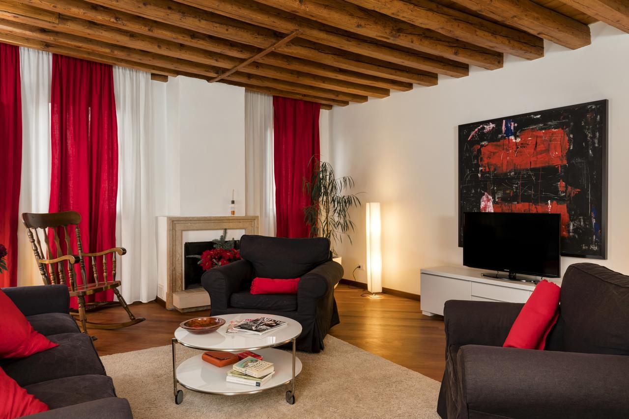 Elegant Terrace Apartment Near Piazza San Marco Last Floor No Lift Venice Luaran gambar