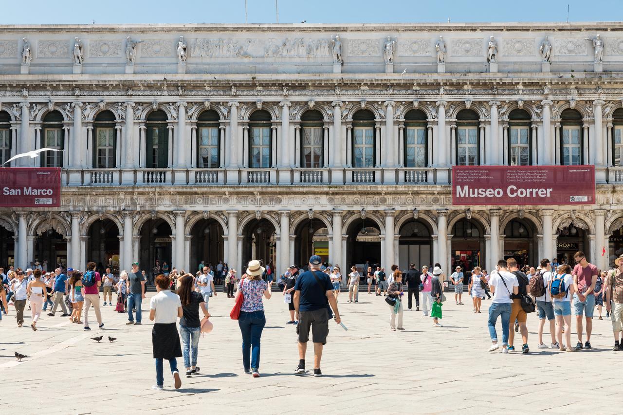 Elegant Terrace Apartment Near Piazza San Marco Last Floor No Lift Venice Luaran gambar