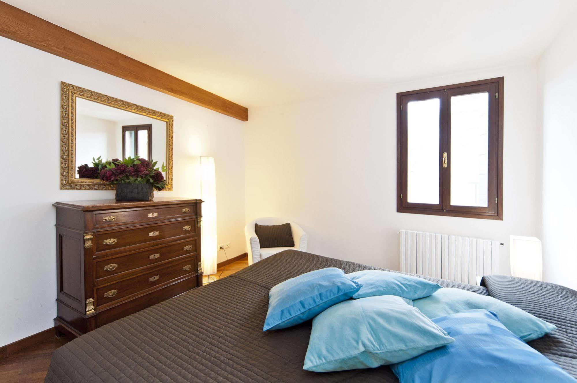Elegant Terrace Apartment Near Piazza San Marco Last Floor No Lift Venice Luaran gambar