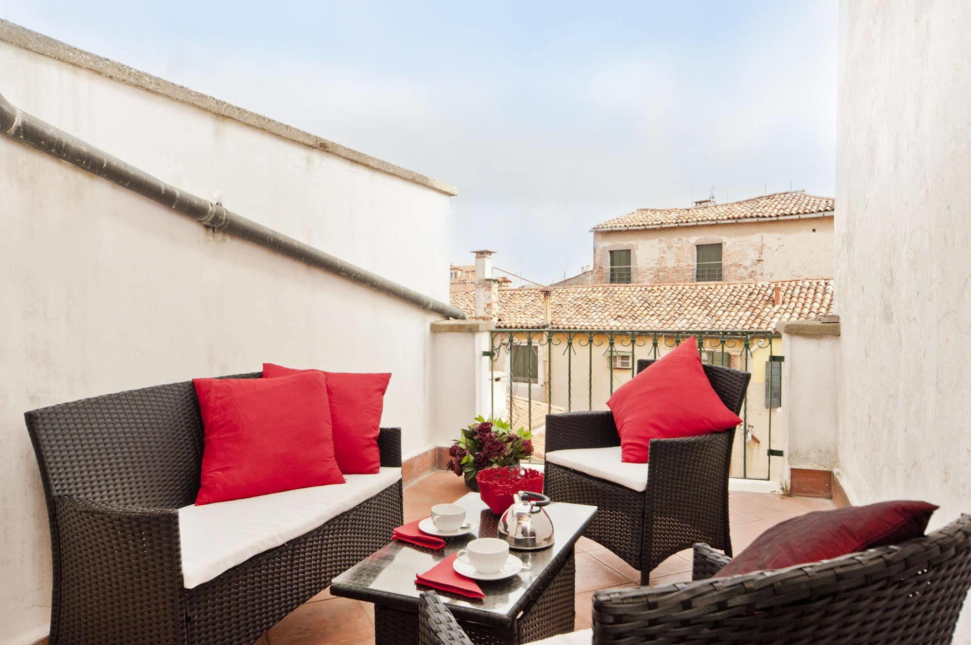 Elegant Terrace Apartment Near Piazza San Marco Last Floor No Lift Venice Luaran gambar