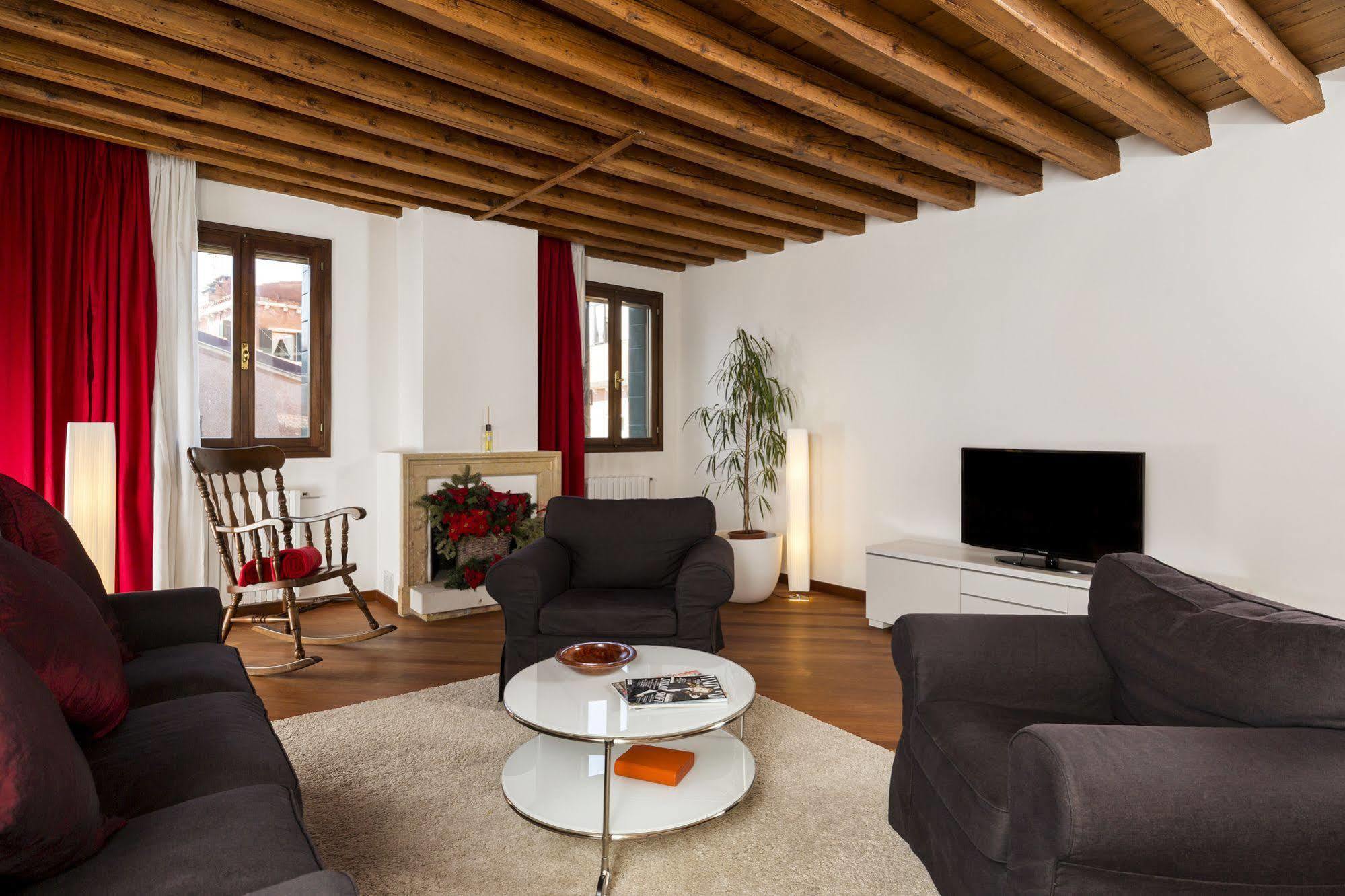 Elegant Terrace Apartment Near Piazza San Marco Last Floor No Lift Venice Luaran gambar