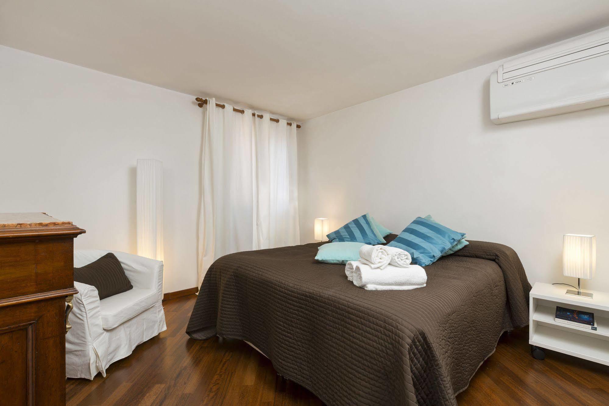 Elegant Terrace Apartment Near Piazza San Marco Last Floor No Lift Venice Luaran gambar