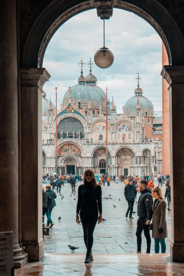 Elegant Terrace Apartment Near Piazza San Marco Last Floor No Lift Venice Luaran gambar